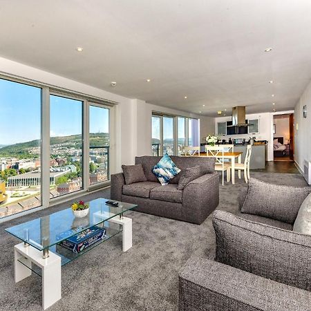 Just Stay Wales - Meridian Tower Marina & City View - 2 Bed Apartment Суонси Экстерьер фото