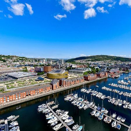 Just Stay Wales - Meridian Tower Marina & City View - 2 Bed Apartment Суонси Экстерьер фото